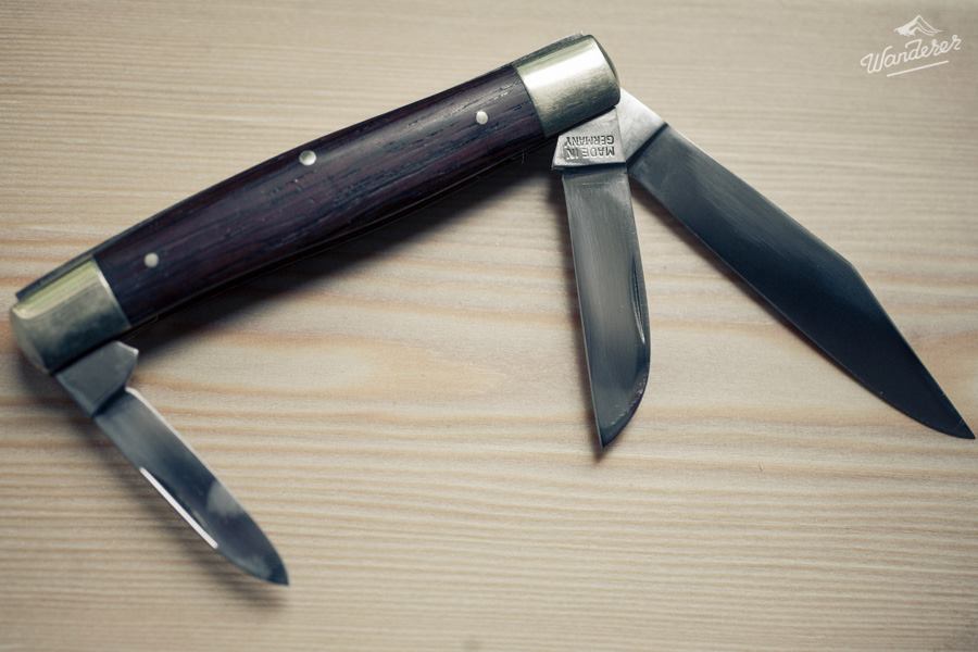 Нож с тремя лезвиями - это классика