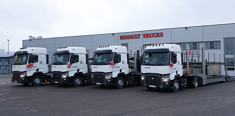 Автопарк тягачей Renault