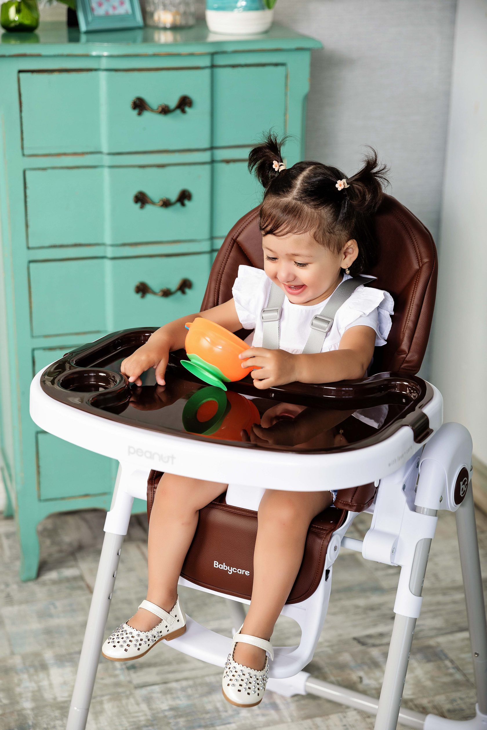 Baby Care Peanut стульчик