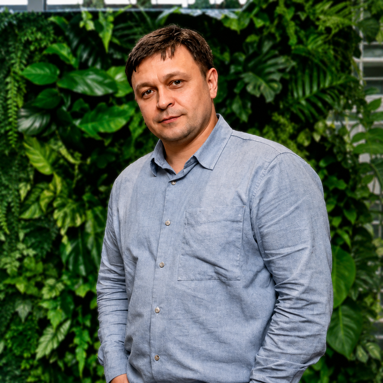 Александр Елисов