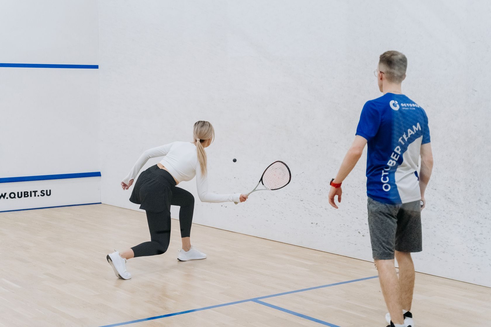 Сквош-корт October Sport Club