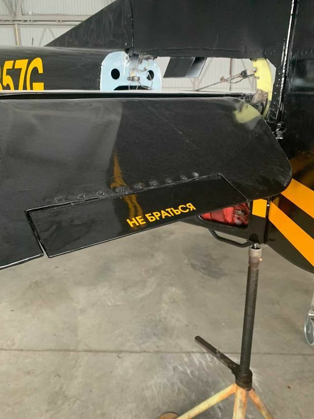 Ремонт поверхности и покраска самолета Як-18Т (Тешка)