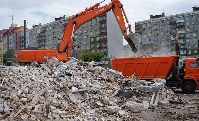 Демонтаж зданий и фундаментов с вывозом мусора