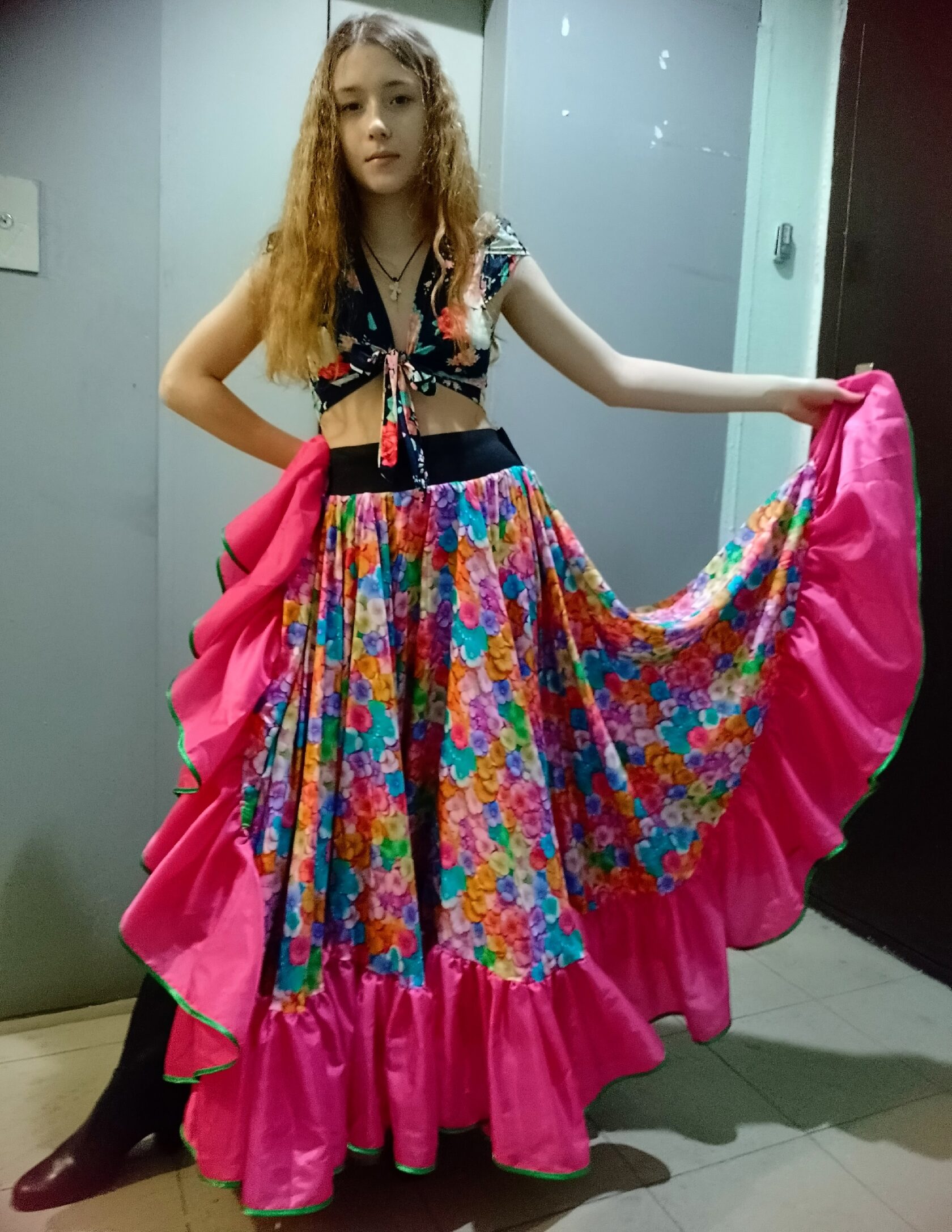 цыганская юбка профессиональная .цыганская юбка 2 солнца цыганская юбка недорого.цыганская юбка розовая