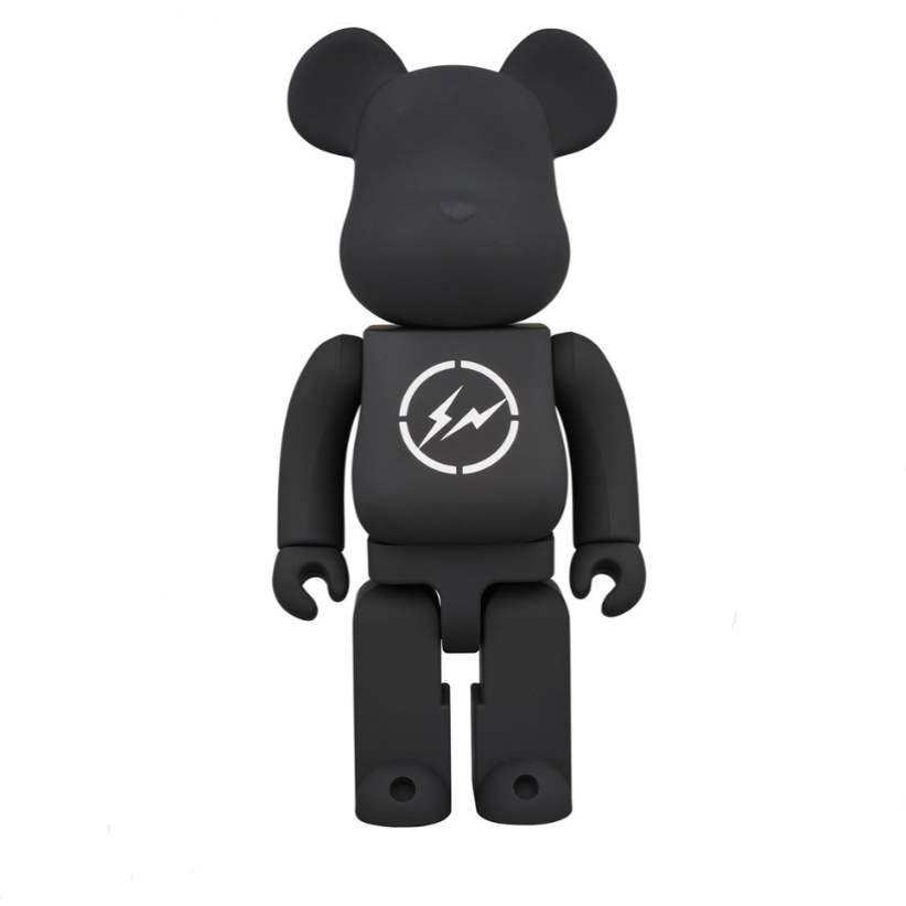 Medicom toy. Bearbrick KAWS. Medicom Toy игрушка Bearbrick. KAWS Companion Bearbrick Medicom Toy 40 см. Фигурка Medicom Toy Bearbrick.