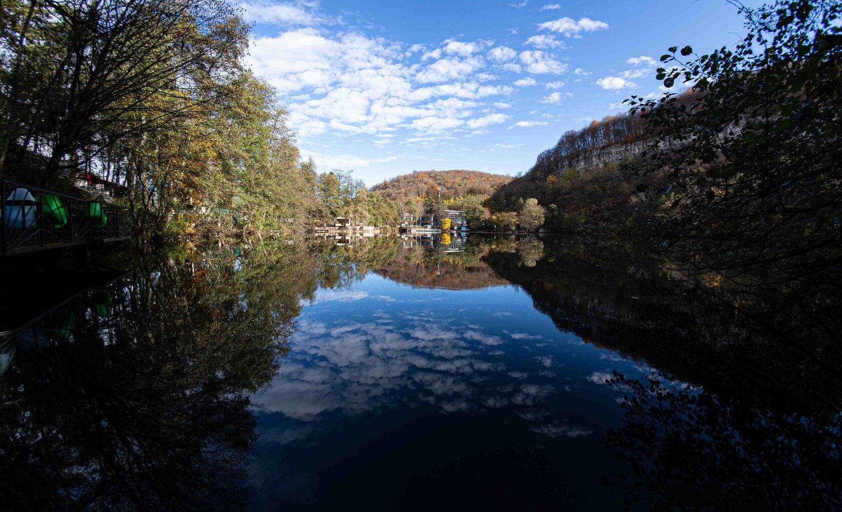 Черекский район Кабардино-Балкарии. Голубое озеро. Фото Валерия Юркина