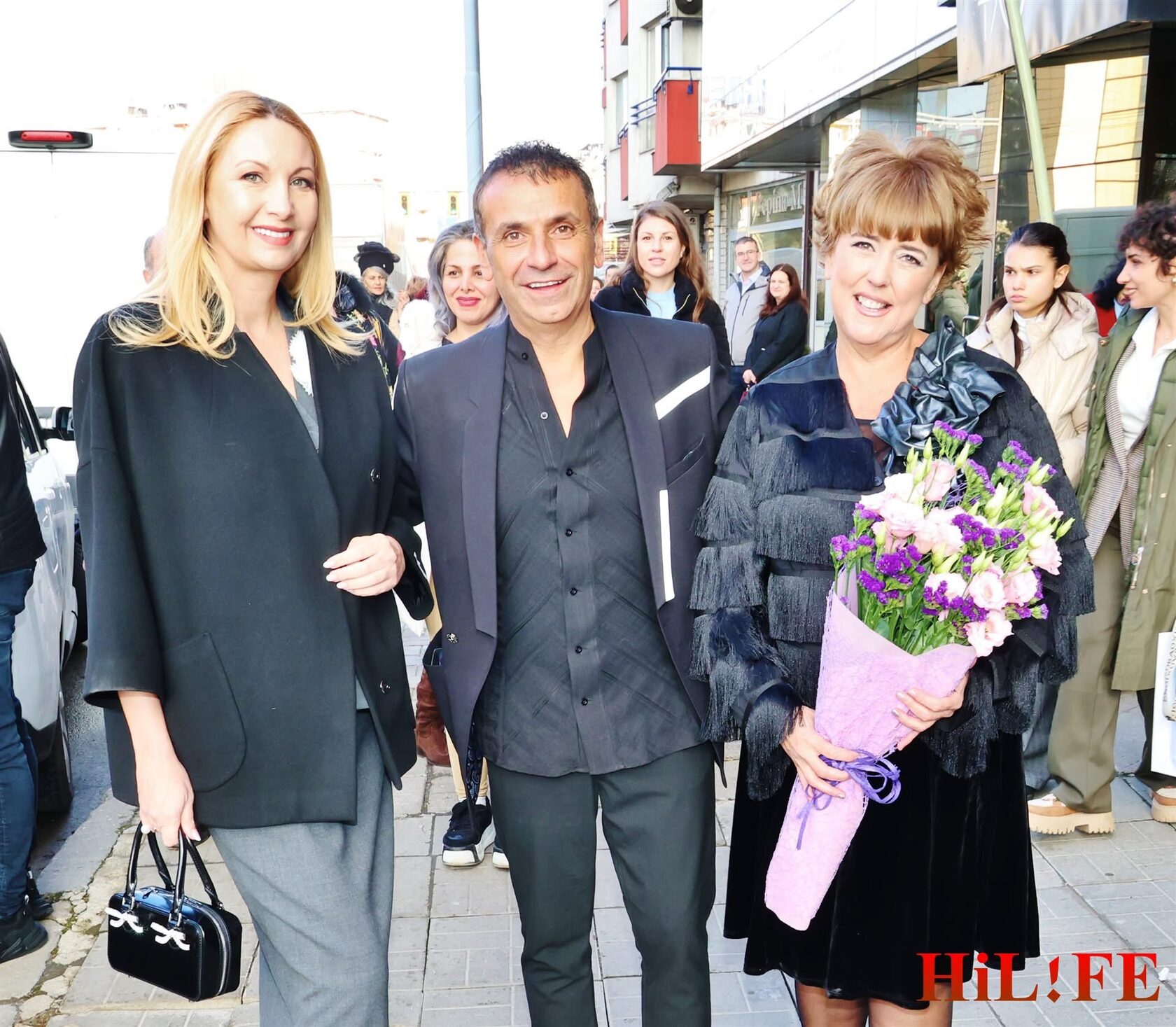 Йордана Димитрова със собствениците на EO Dent – семейство Павлови