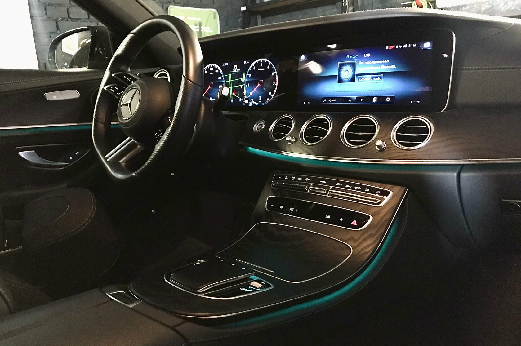 защита дисплеев авто