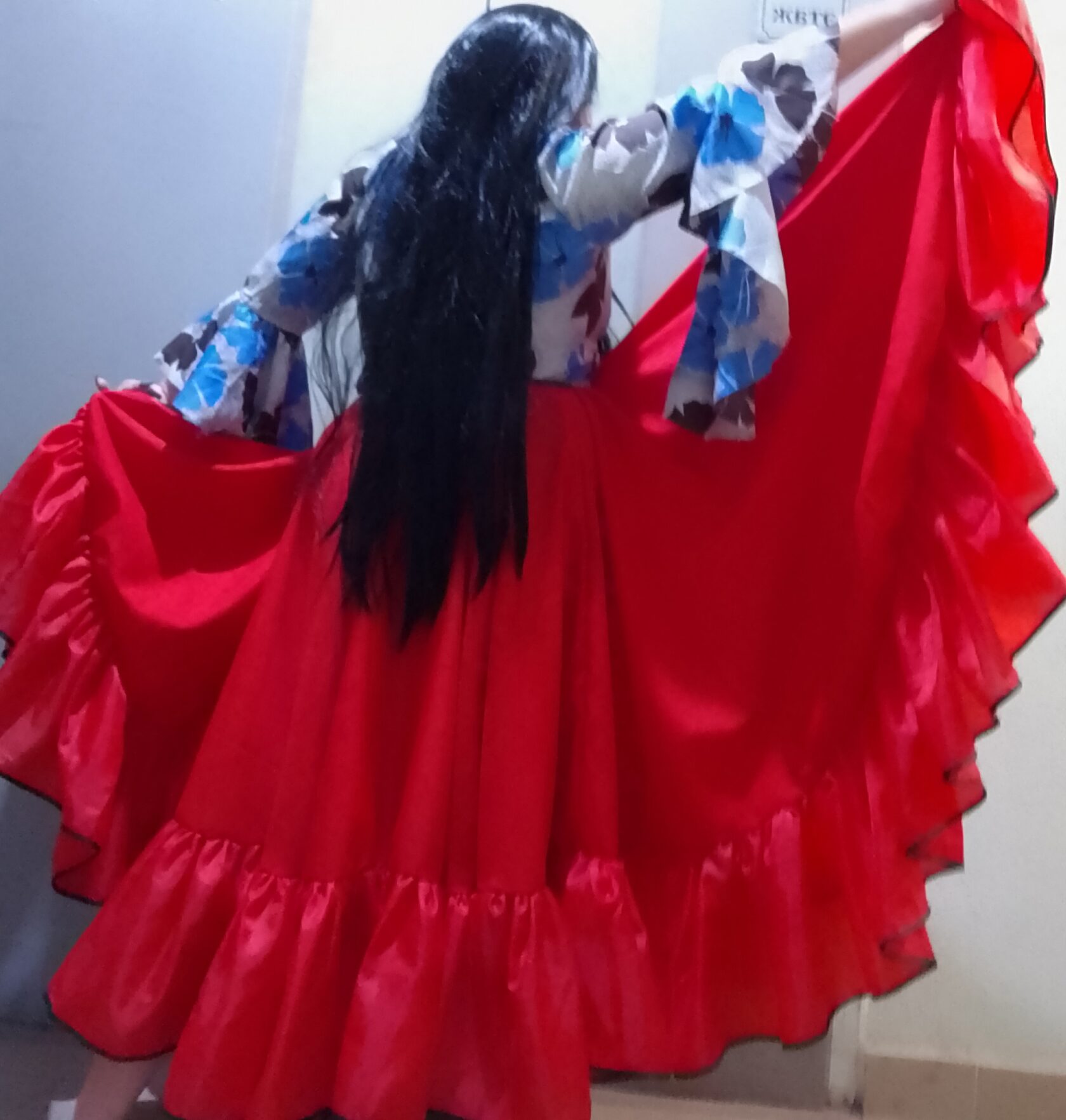 цыганская юбка красная