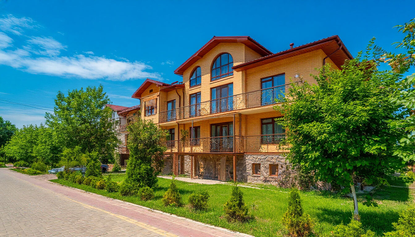 Оазис Азова гостиничный