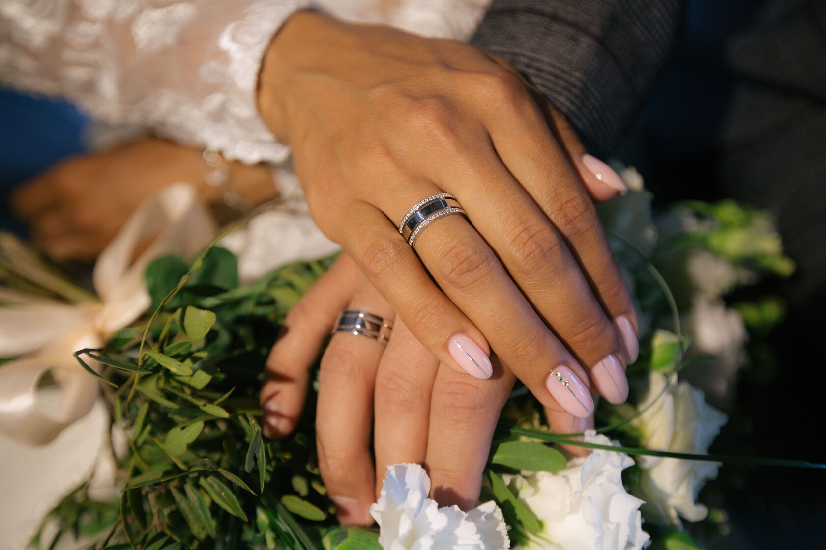 Ювелирная дизайн-студия ANUAR – это эксклюзивные украшения из ...