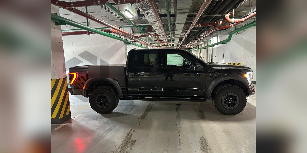 Фото Ford F-150 RAPTOR № 1