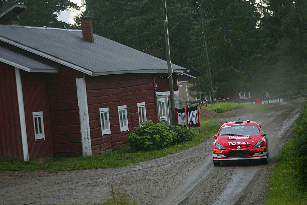 Маркус Гронхольм и Тимо Раутиайнен, Peugeot 307 WRC (468 PWL 75), ралли Финляндия 2005/Фото: Reporter Images / Getty Images