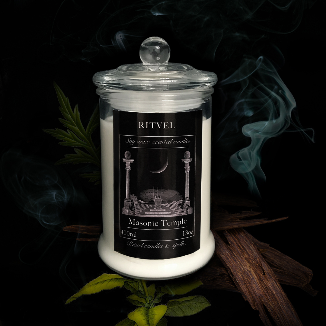 парфюмированная свеча посвященная оккультизму,спиритическим сеансам и мистическим обществам с ароматом уда, специй ,табака и амбры.