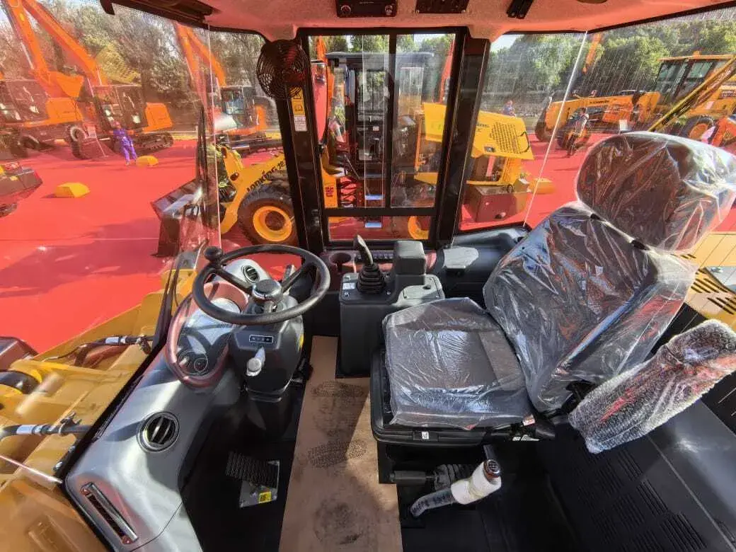 Фронтальный погрузчик LONKING LG 833GB