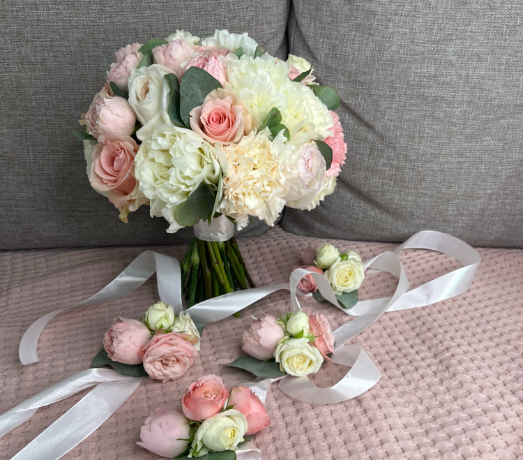 Pion Flower Shop - доставка цветов в Чебоксарах