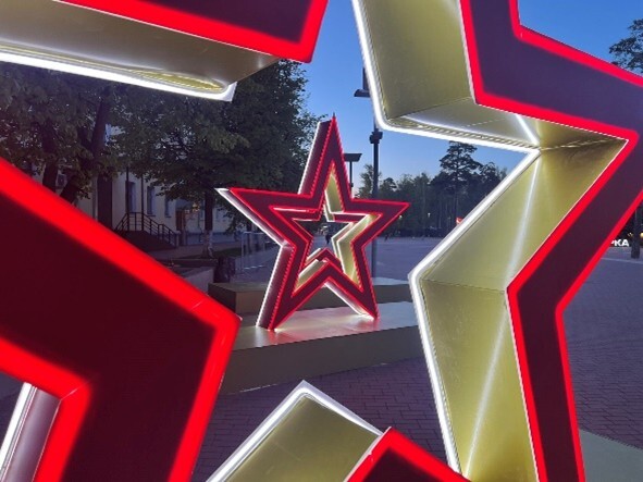 Оформление витрин и магазинов к 23 февраля