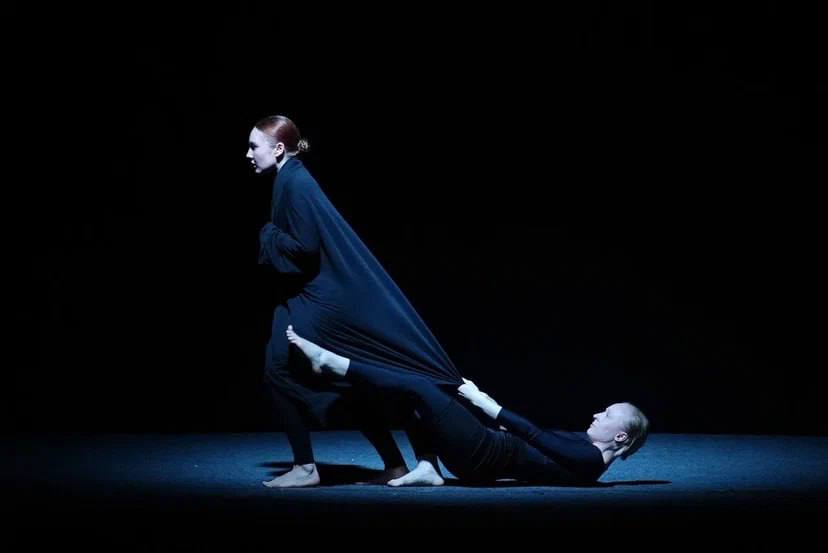 Әдемі эротикалық фотосуреттер есектер мен киска Украин әйелдерімен өте нәзік және нәзік жыныстық қатынасты қараңыз