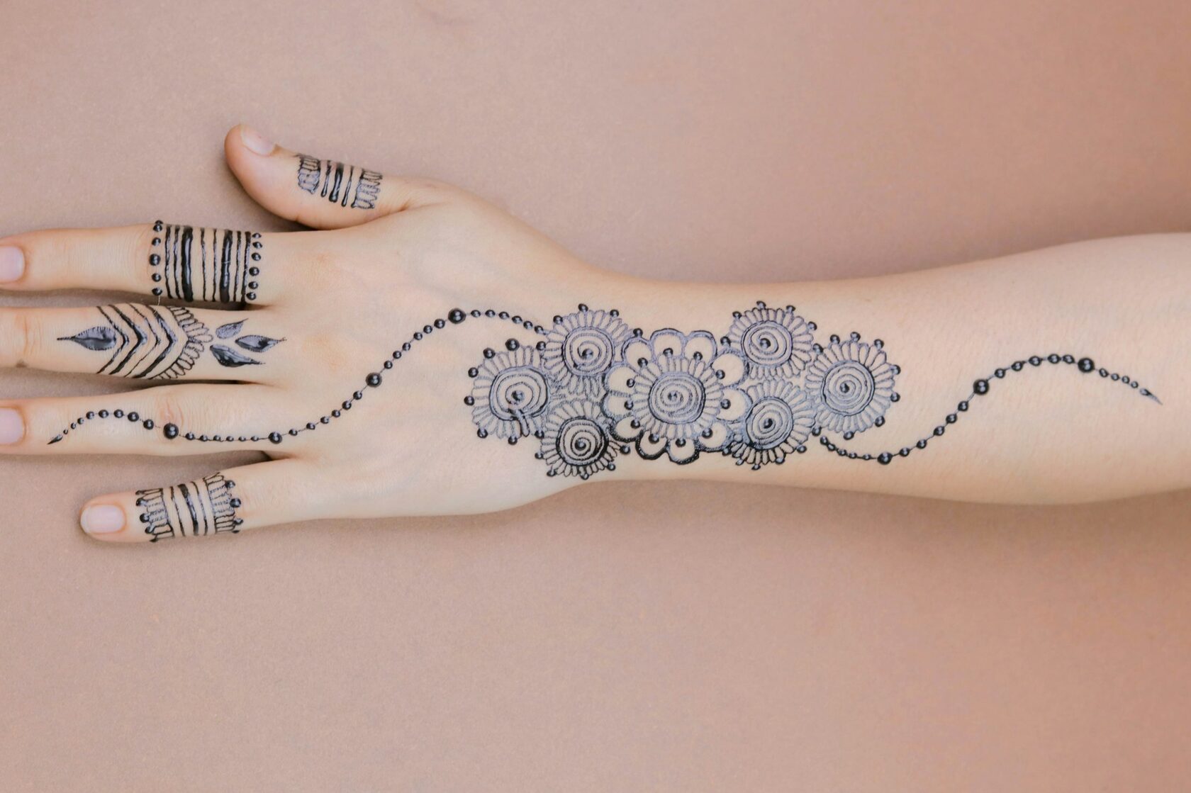 White henna lace body art elegant