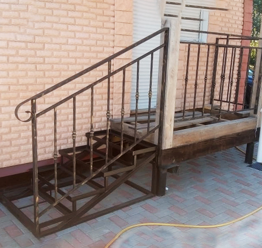 Металлические дома в Лабинска каталог