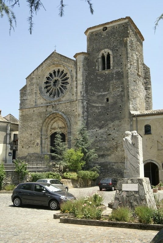 Италия. Церковь Santa Maria della Consolazione