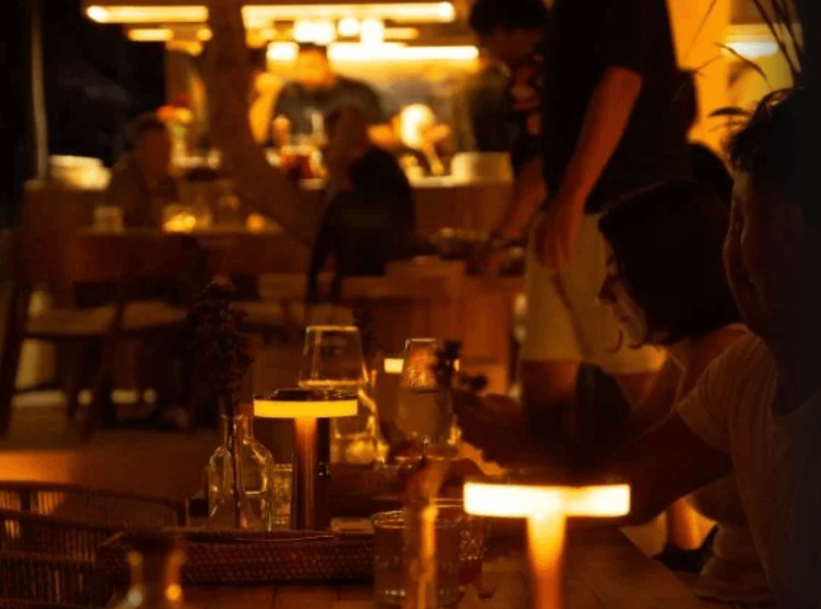 mid range lucury restaurant canggu