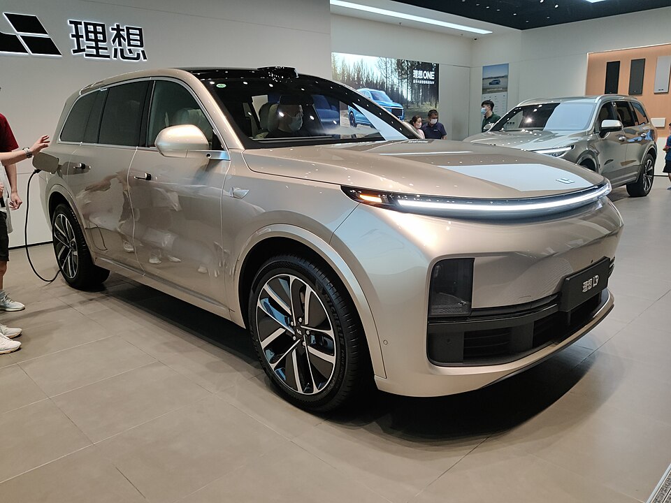 Li Auto L9 — визуальный ориентир модели