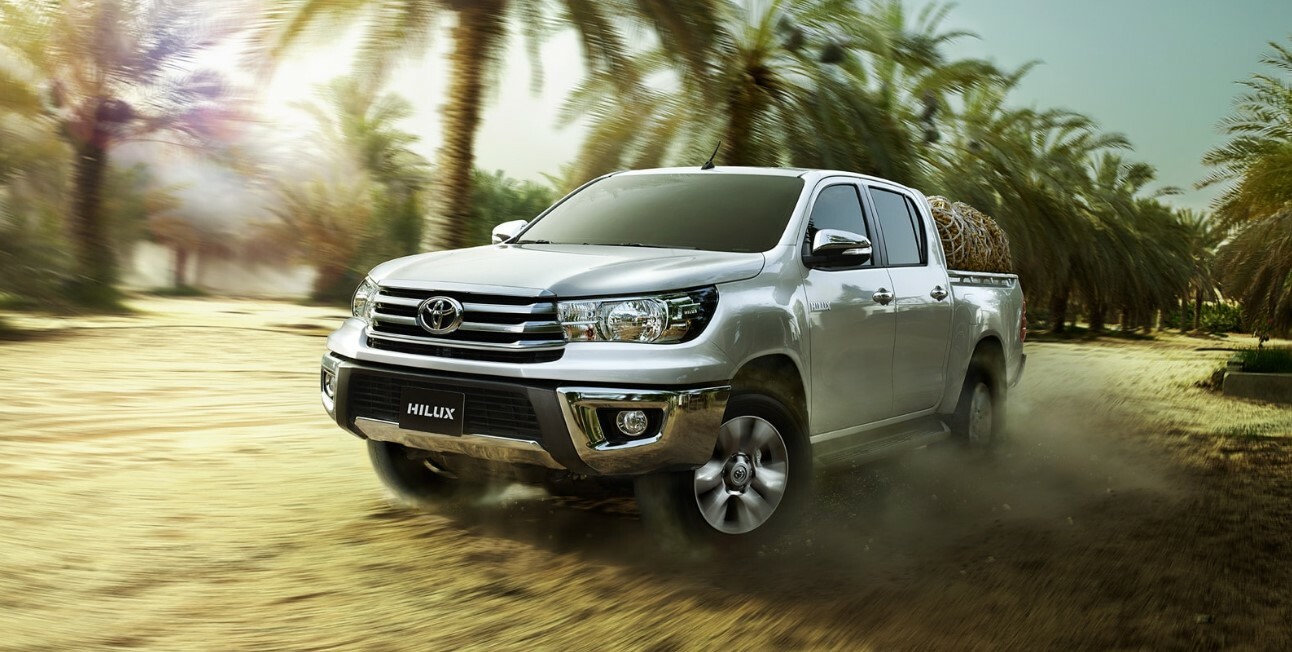 Купить Toyota Hilux в ОАЭ под ключ - заказать из Дубая