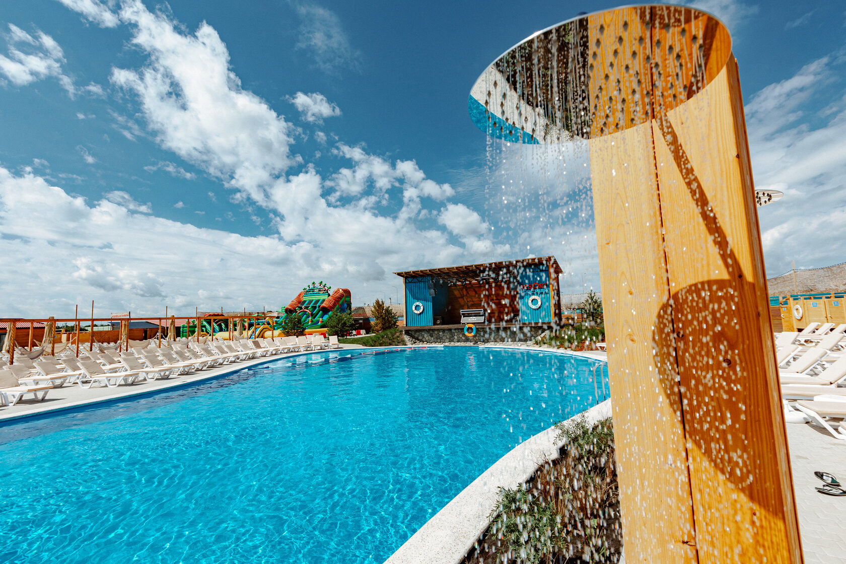 Resort Pool Park открытый бассейн Воронеж