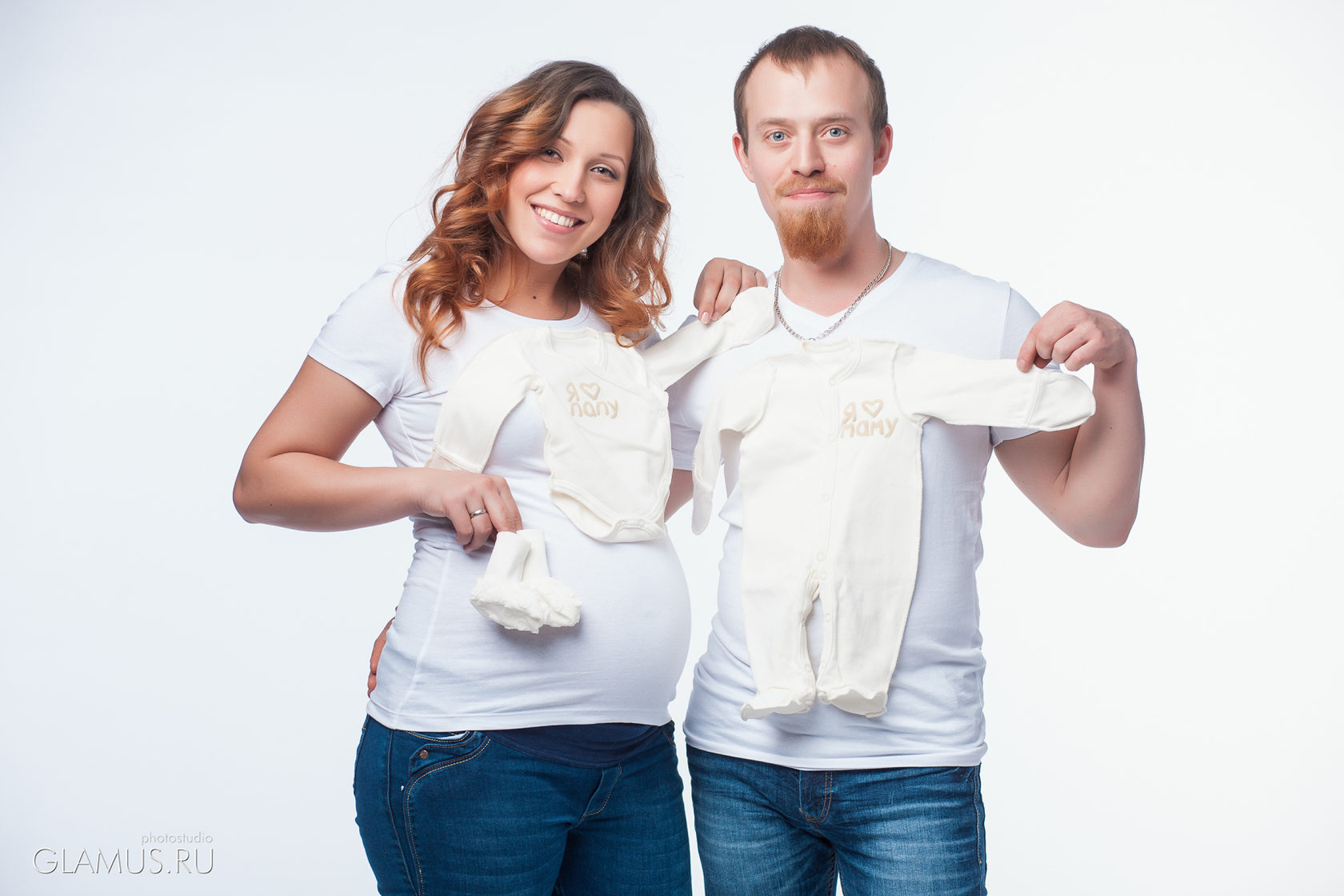Одежда для сессии беременных с мужем и ребенком