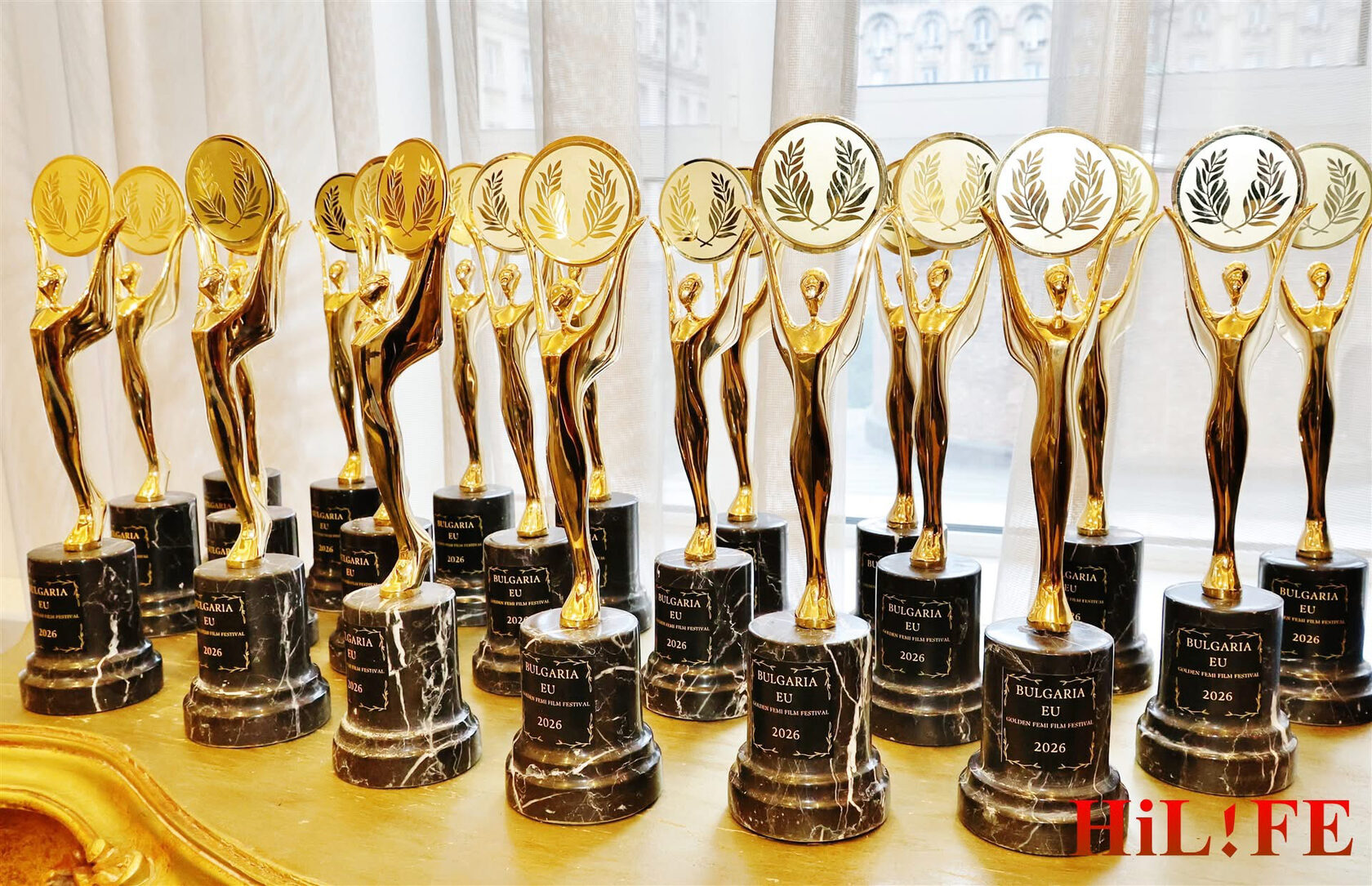Наградните статуетки на Golden Femi Film Festival 2026 