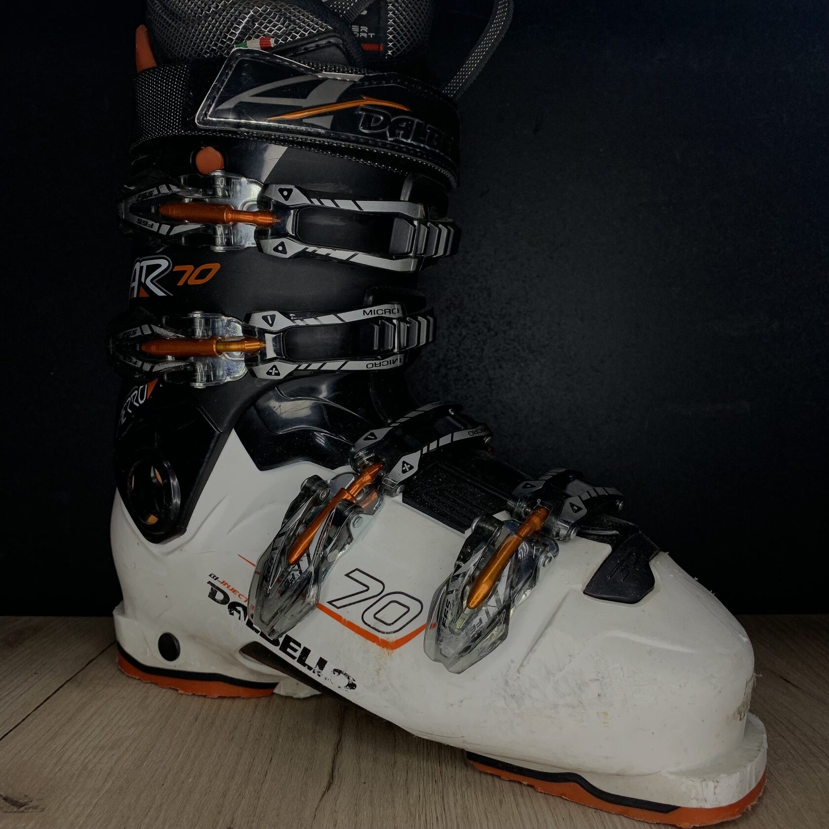 Ботинки DALBELLO Flex 70 - прокат горных лыж в Омске
