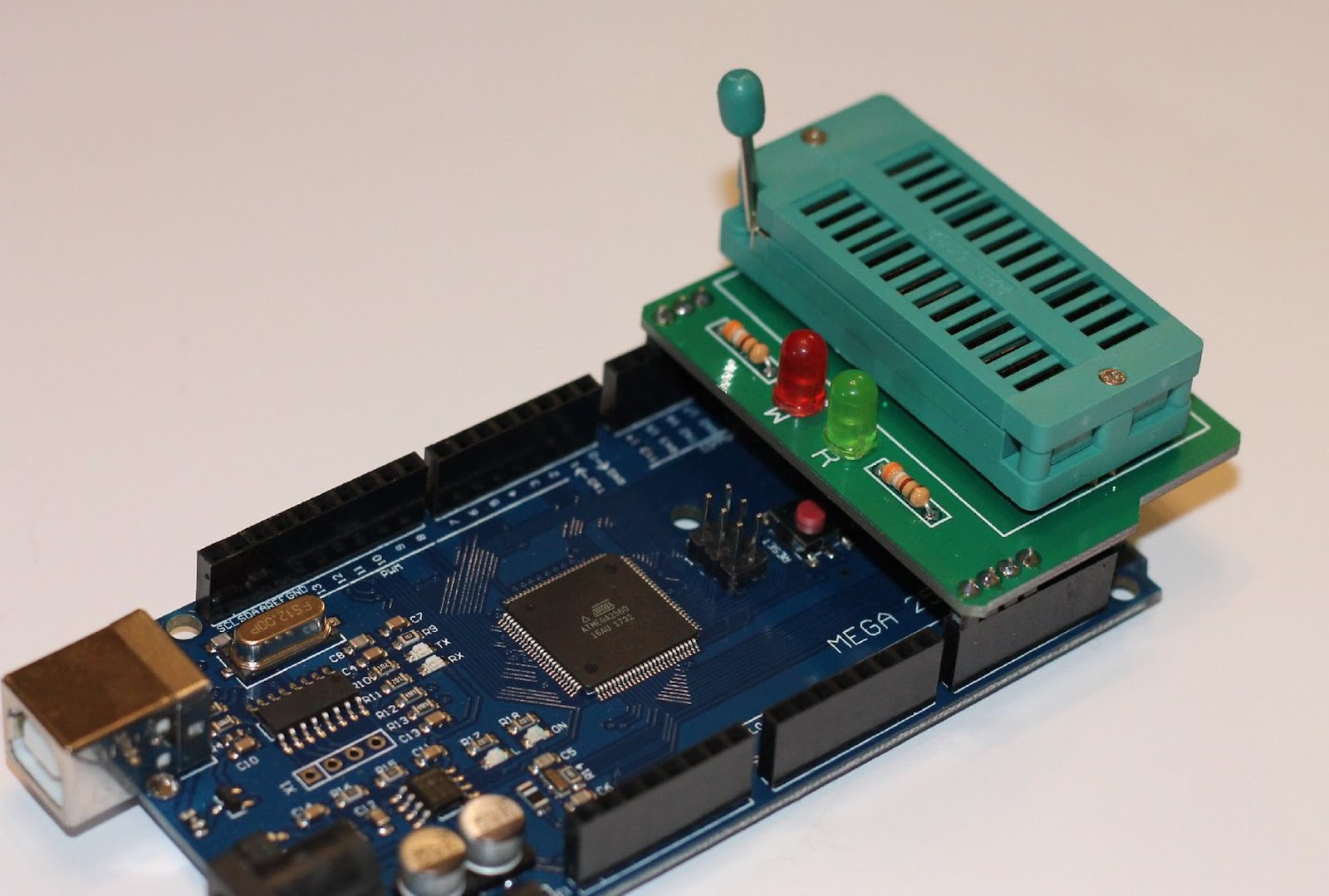 Arduino programmer. Ардуино программатор NAND. EEPROM ардуино. Dtm0660 EEPROM. EEPROM Programmer.