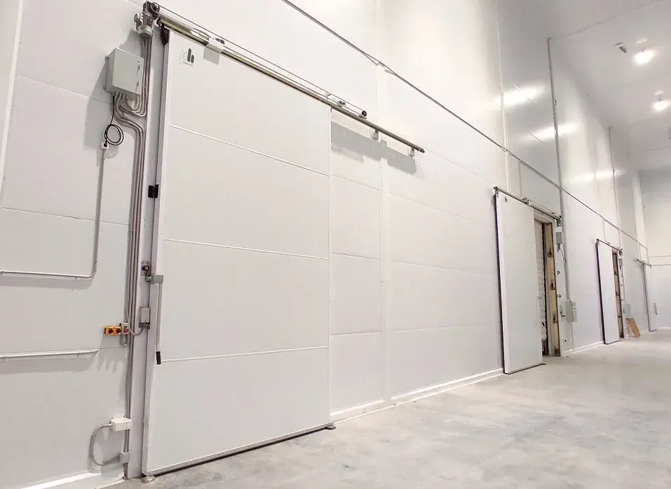 Откатные холодильные двери Fermatic