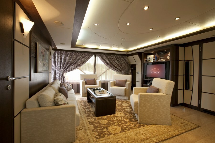 Отрада квартиры. Яхта катамаран отрада 2. Аренда отрада. Отрада фото яхта. Теплоход отрада.