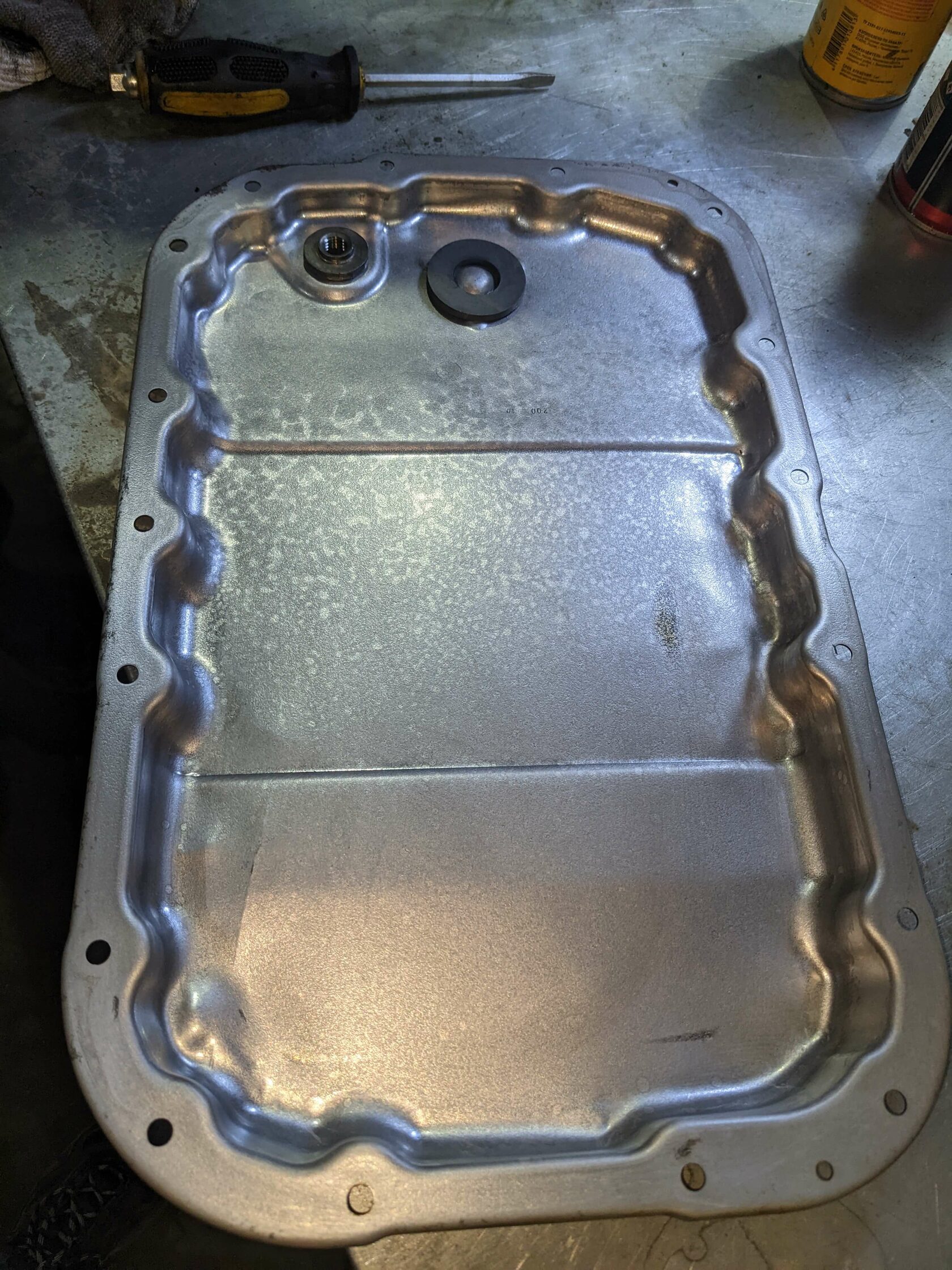 Очистка поддона и магнита