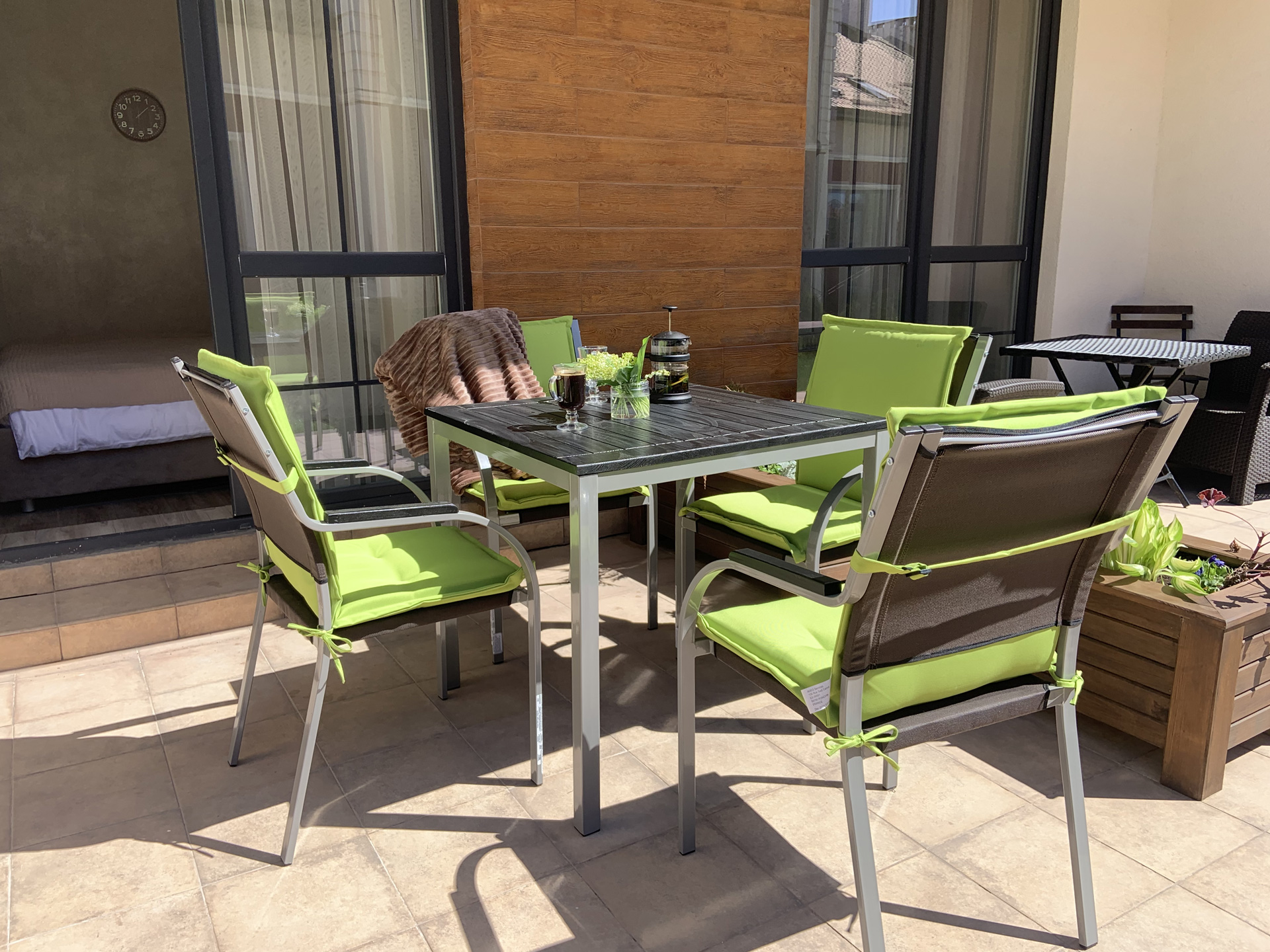 Терраса апартаментов на Гагарина 61, г. Зеленоградск