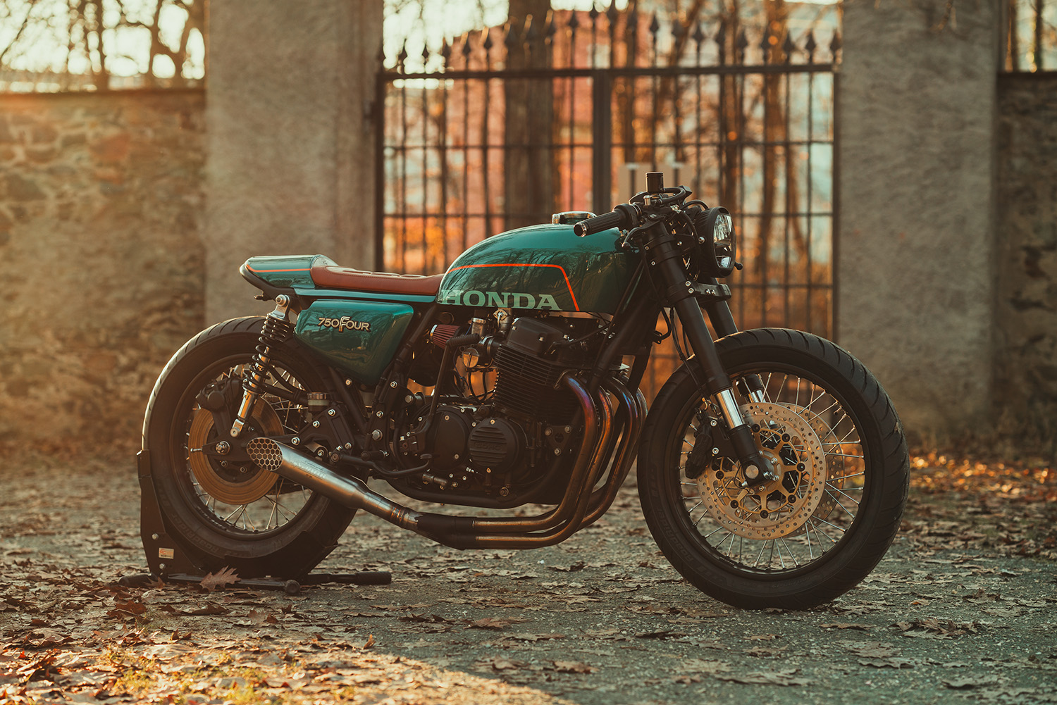 K750 Cafe Racer