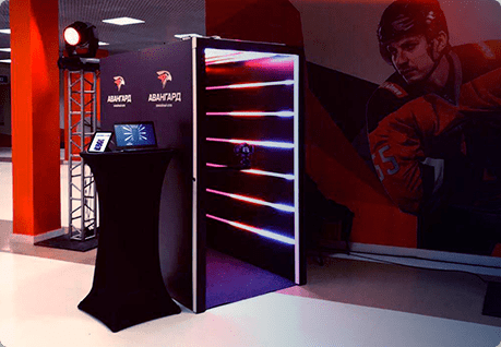 Неоновый туннель