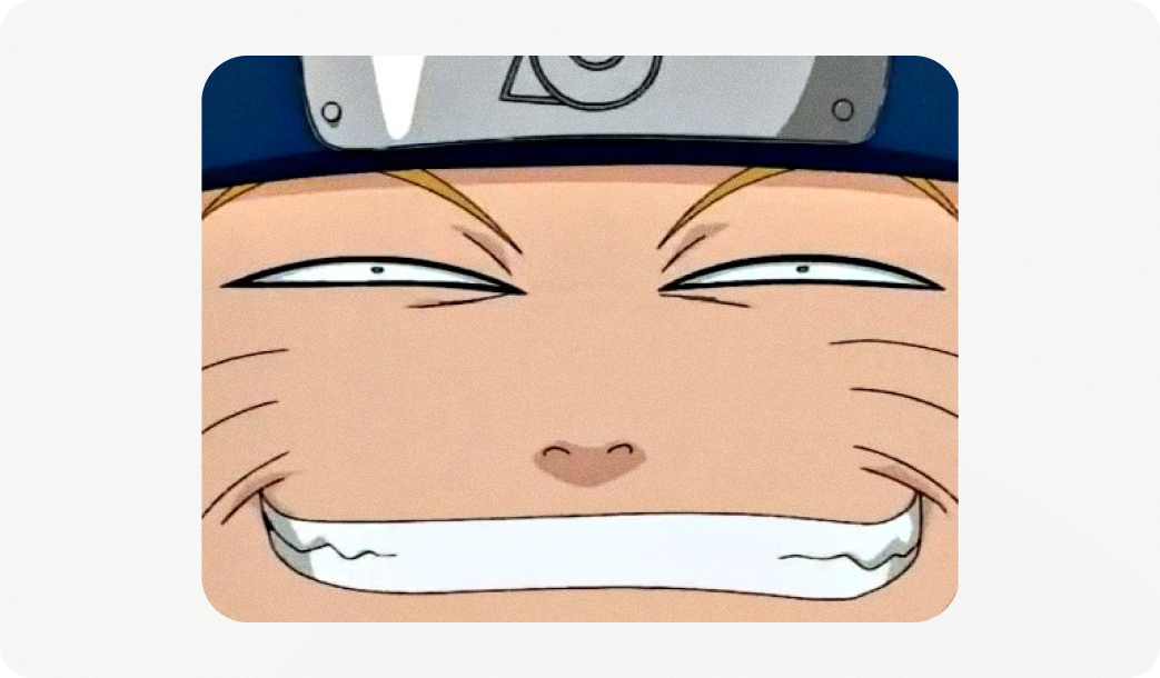 Наруто улыбается