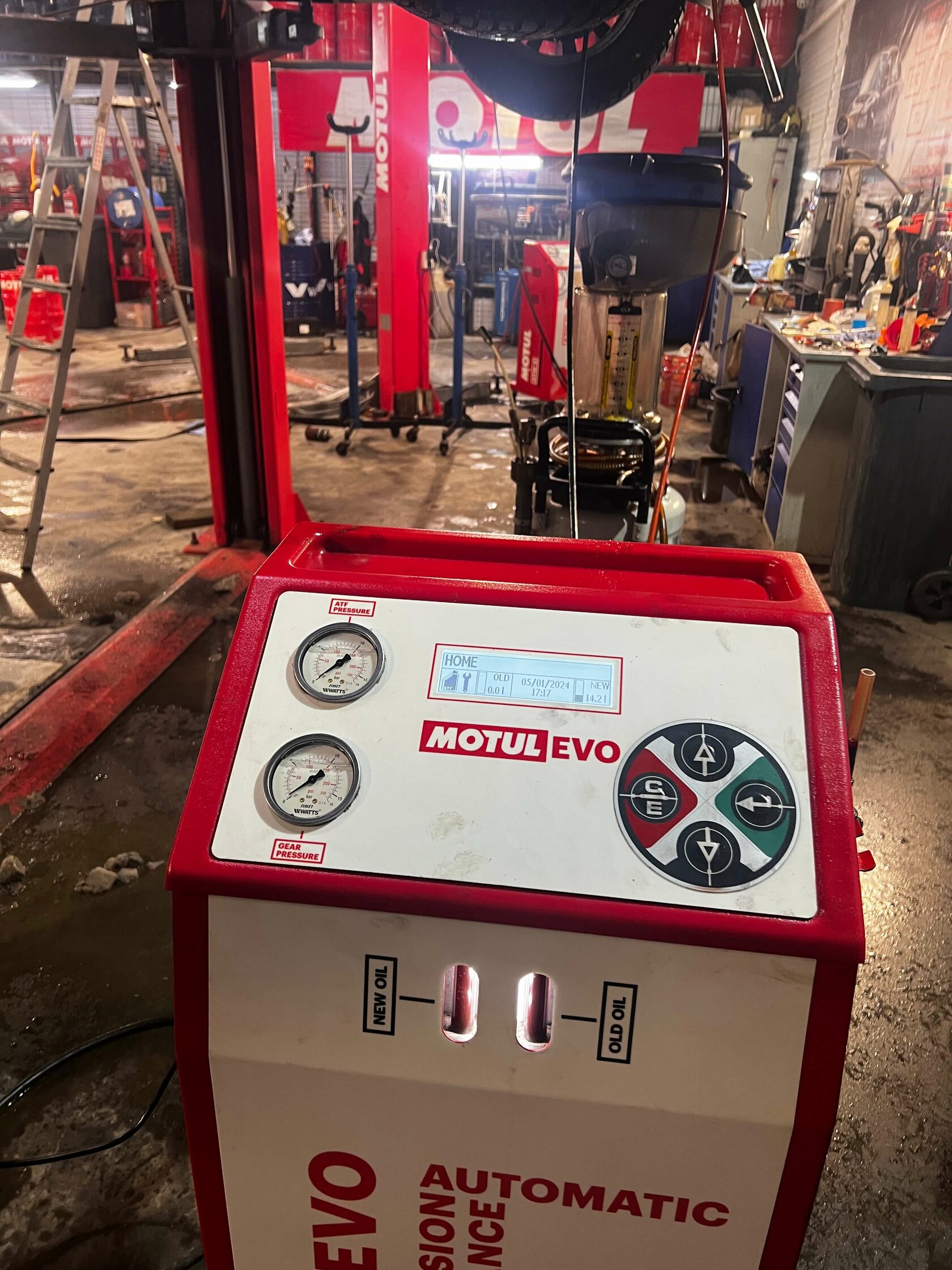 Состояние старого масла в АКПП Ford Mondeo 5