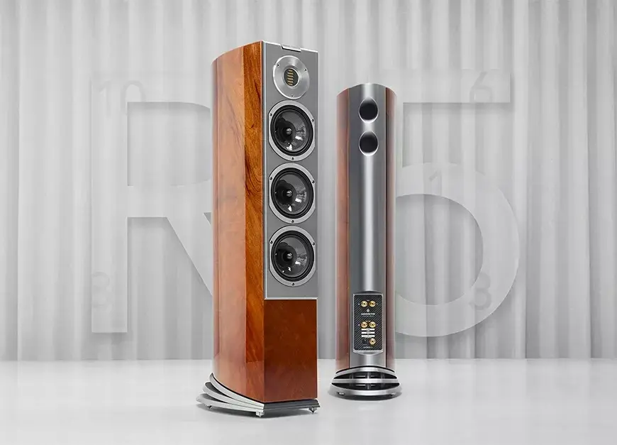 Audiovector R5 Arreté