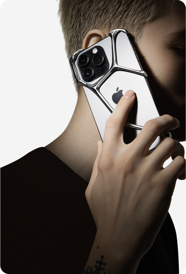 YNOT Limited – Премиальные чехлы для iPhone из Авиационной Стали и Титана