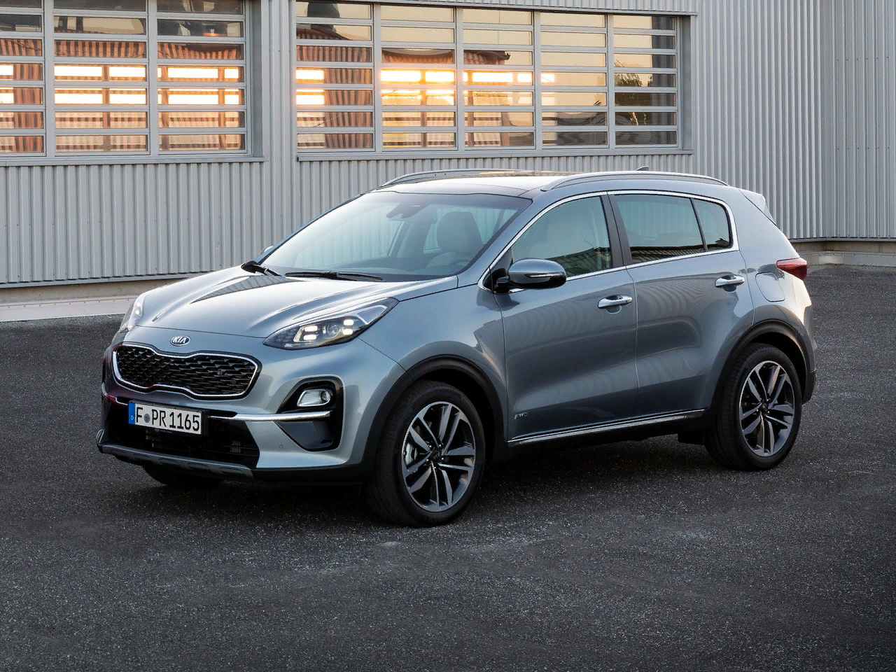 Kia sportage фотографии