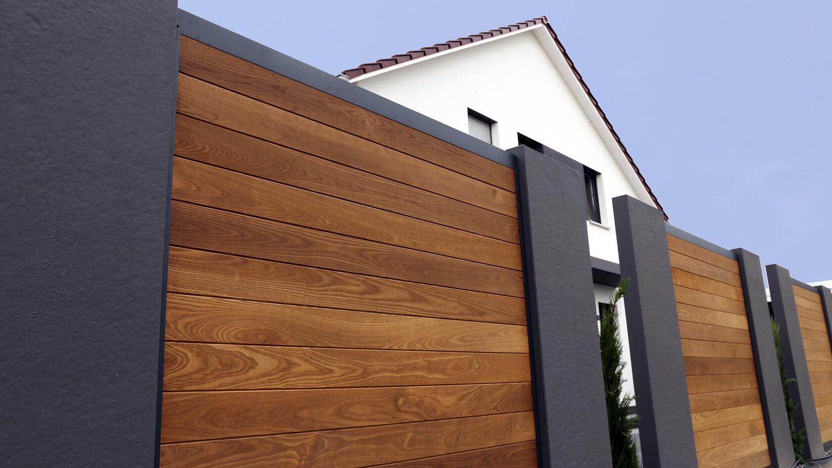 Заборы в Калуге: Типы, Тенденции и Лучшие Практики | ЭлитСтройПартнер