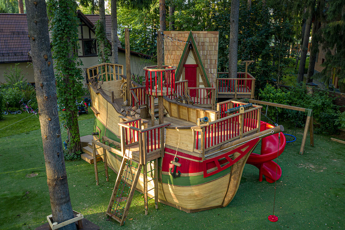 изготовление детской площадки