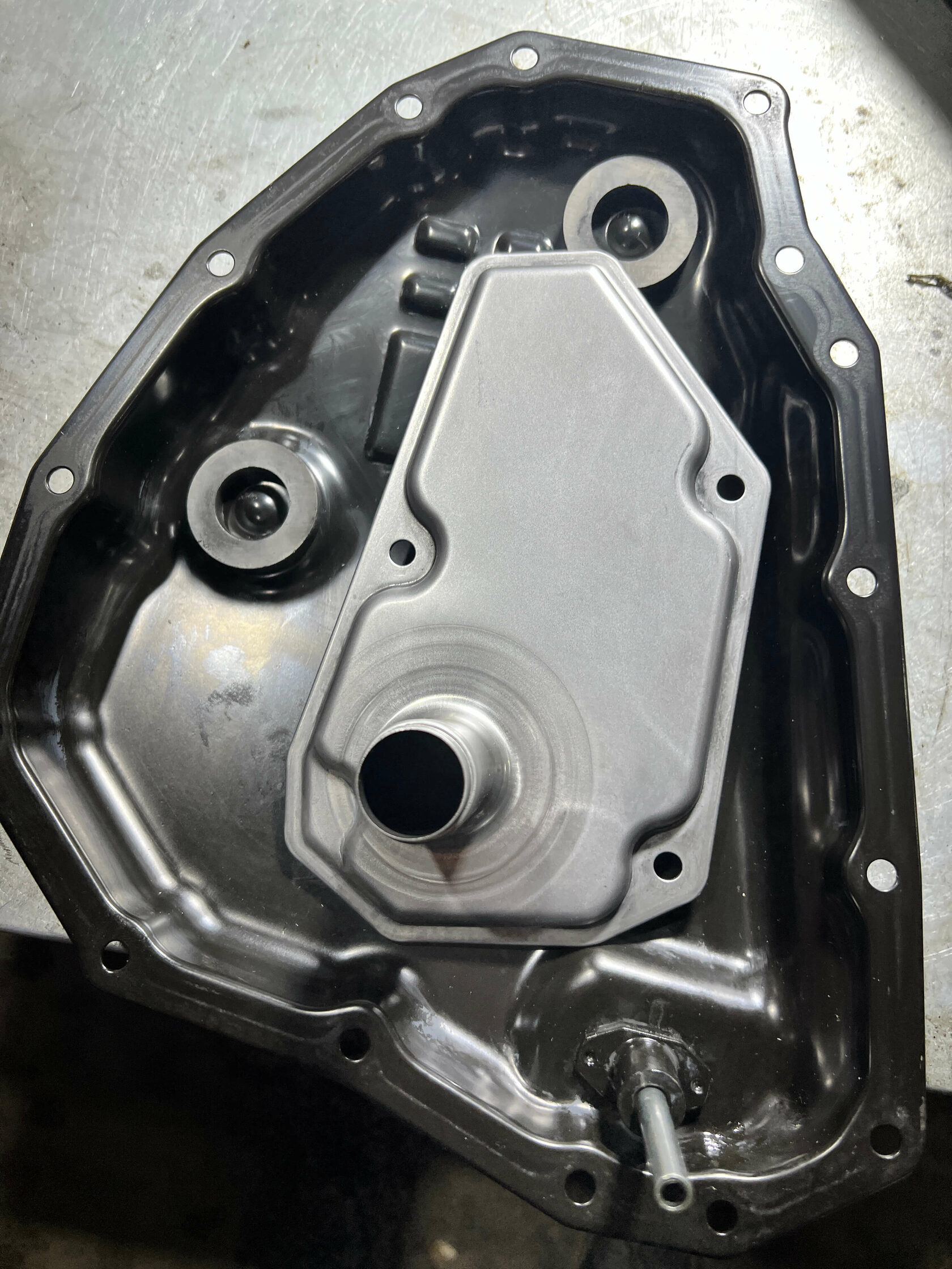 Чистый поддон и фильтр вариатора Jf015e