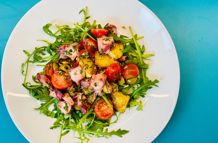 Каперсы: что это такое, с чем их едят, вкус, рецепты, польза