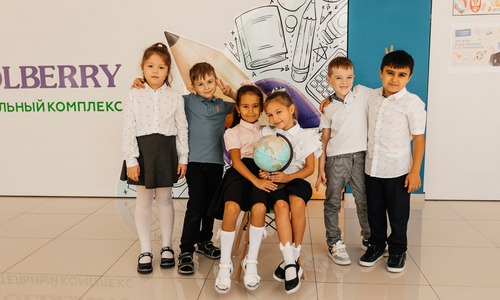 Один день в Schoolberry