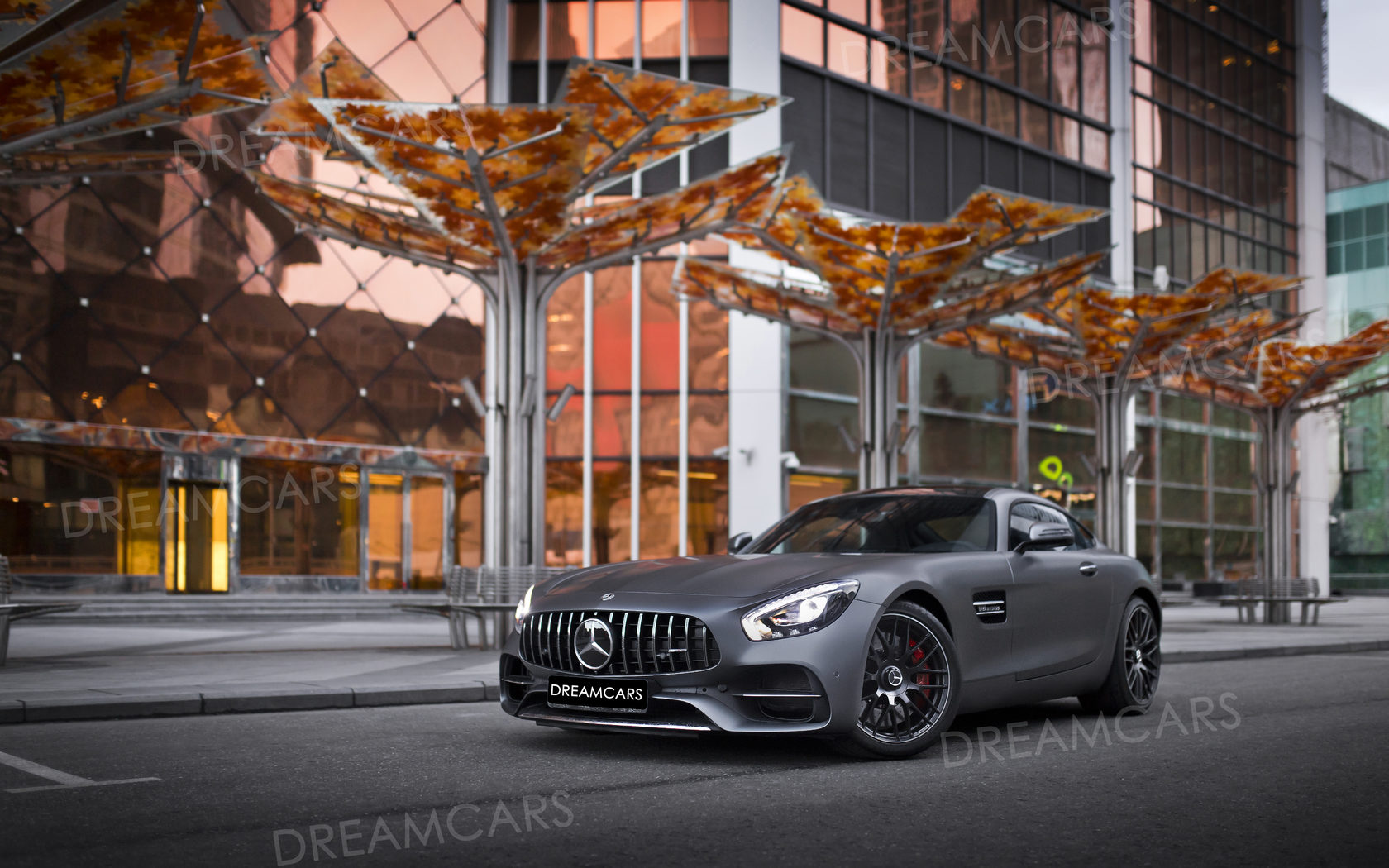 Аренда мерседес. Moscow Dream cars владелец. Moscow Dream cars Mercedes. CARDREAM, Москва. Аренда Мерседес AMG без водителя Владикавказ.